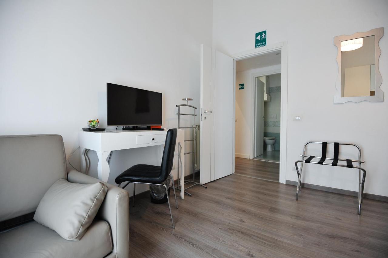 Le Fontane Di Roma Hotel Luaran gambar