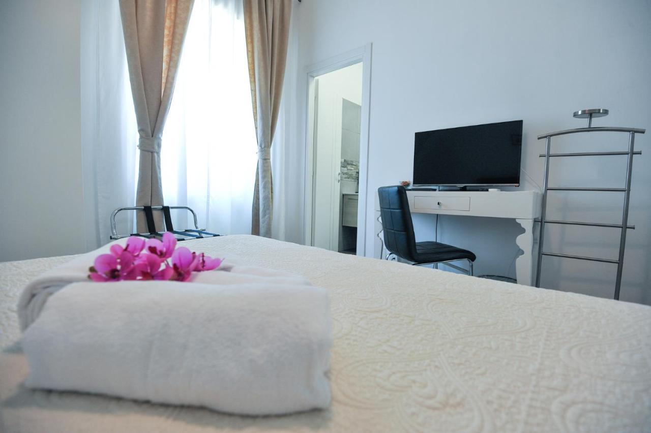 Le Fontane Di Roma Hotel Luaran gambar